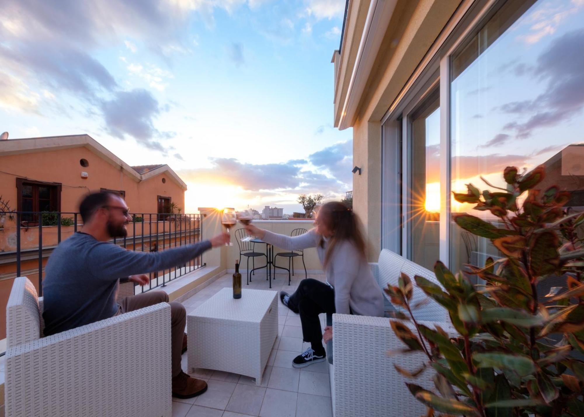Luxury Suite La Terrazza In Pieno Centro In Cagliari Zewnętrze zdjęcie